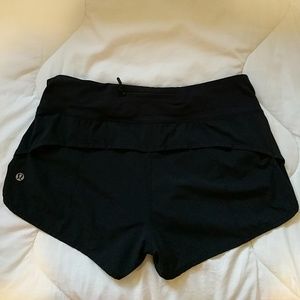 Black Lululemon Speed Up Short size 4